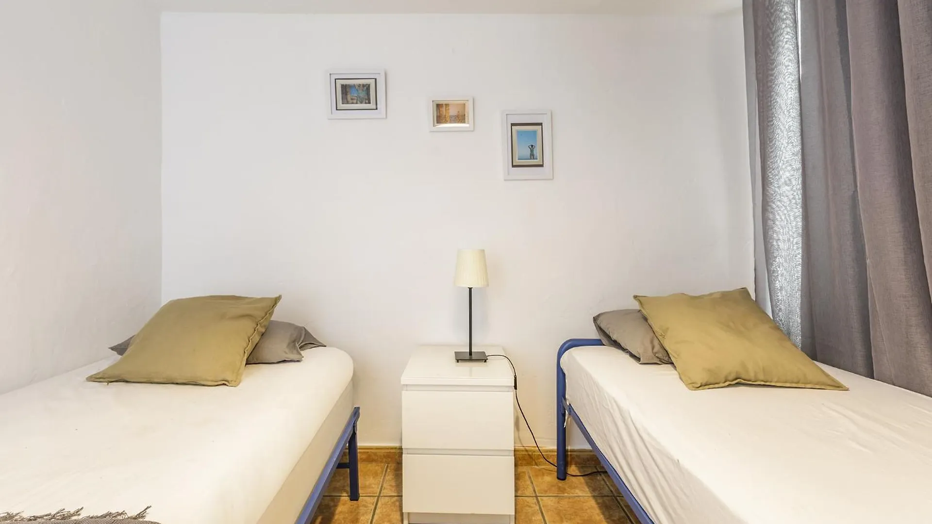 Apartment A&N Beach Front Miami Torre Del Mar Spain